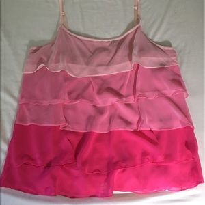 New York & Co gradient pink ruffle layered tank XL